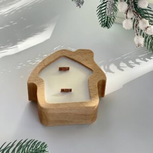 Арома-свічка «Затишний дім» у дерев’яній формі
